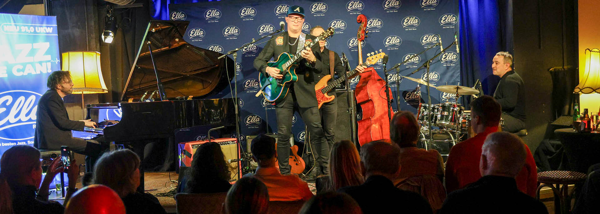 Die erste Ella-Jam Night