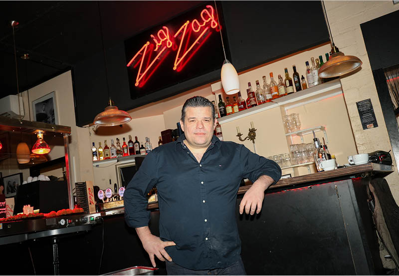 Zig Zag Jazz Club-Geschäftsführer Dimitris Christides (Foto: Brigitte Dummer)